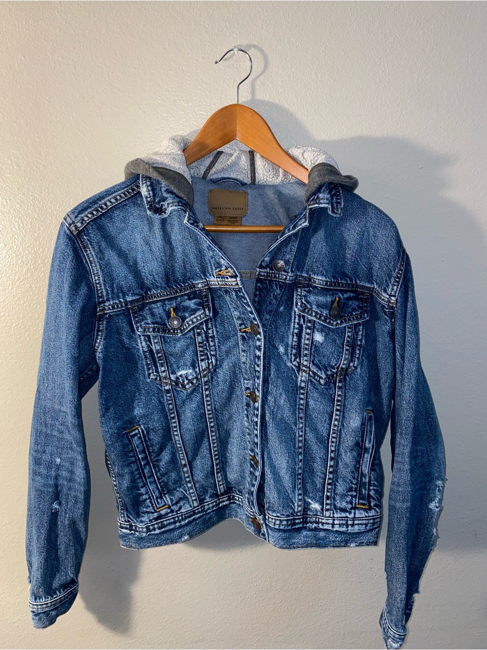 American Eagle Hooded Distressed Blue Denim Jacket Size M